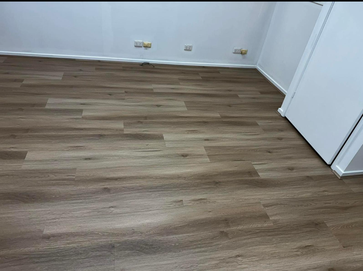 Pale Oak