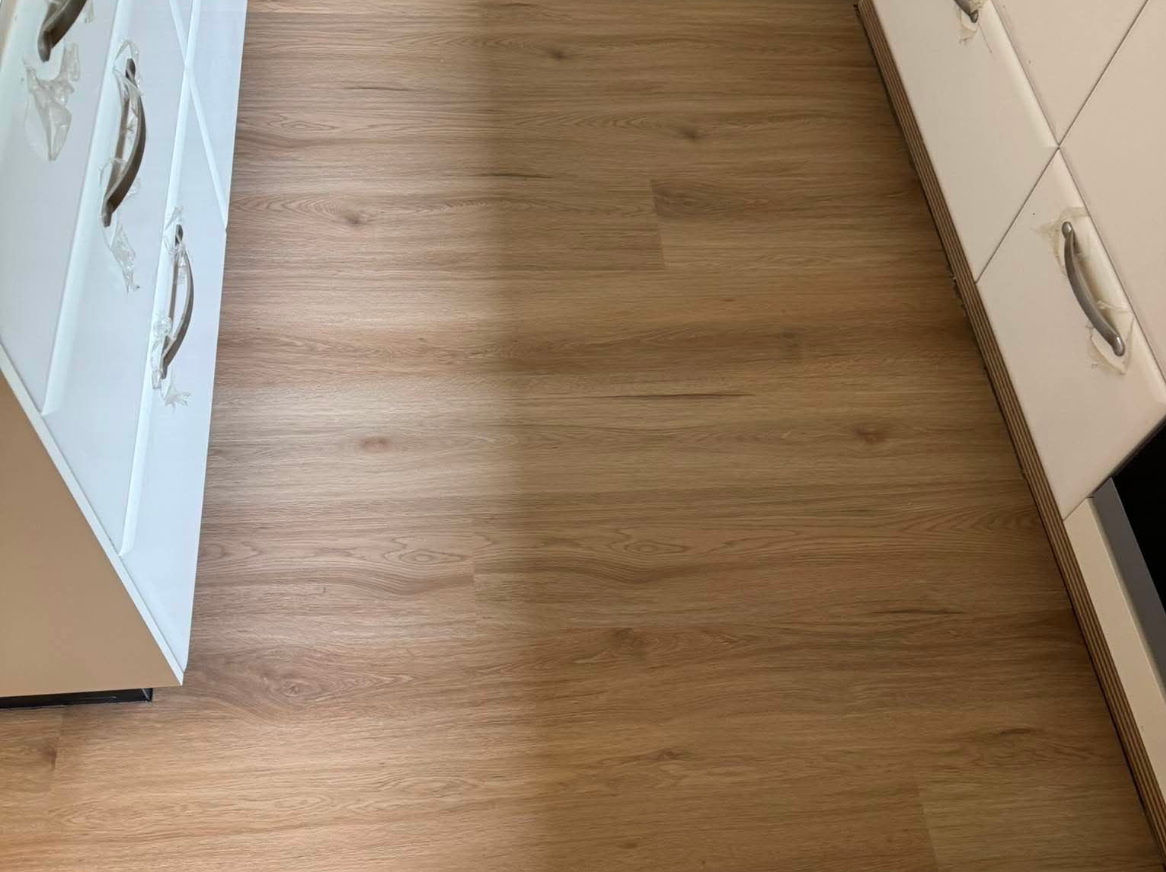 Pale Oak