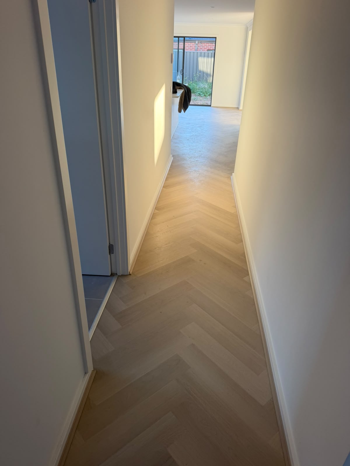 Nordic Oak Herringbone