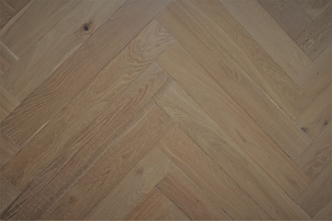 Amalfi Herringbone